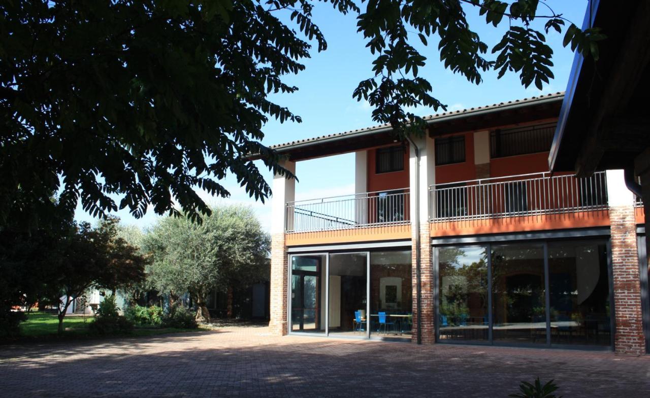 Agriturismo Fiorbello Montirone エクステリア 写真