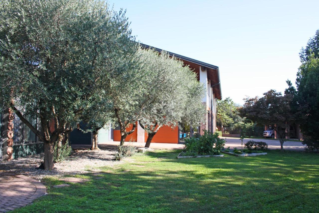 Agriturismo Fiorbello Montirone エクステリア 写真